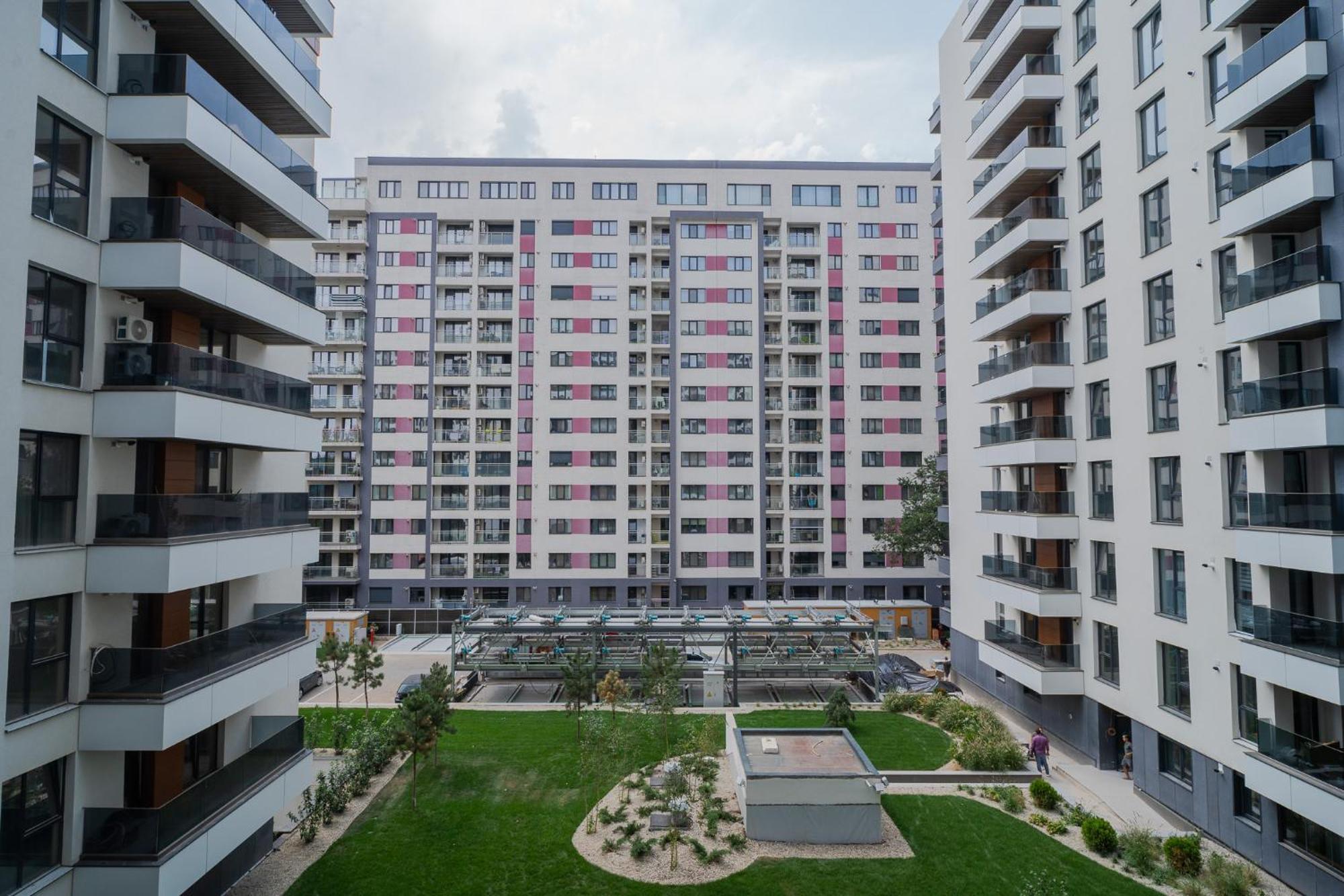 Amazing View Apartments - Iuliu Maniu & Politehnica Park Bukarest Kültér fotó