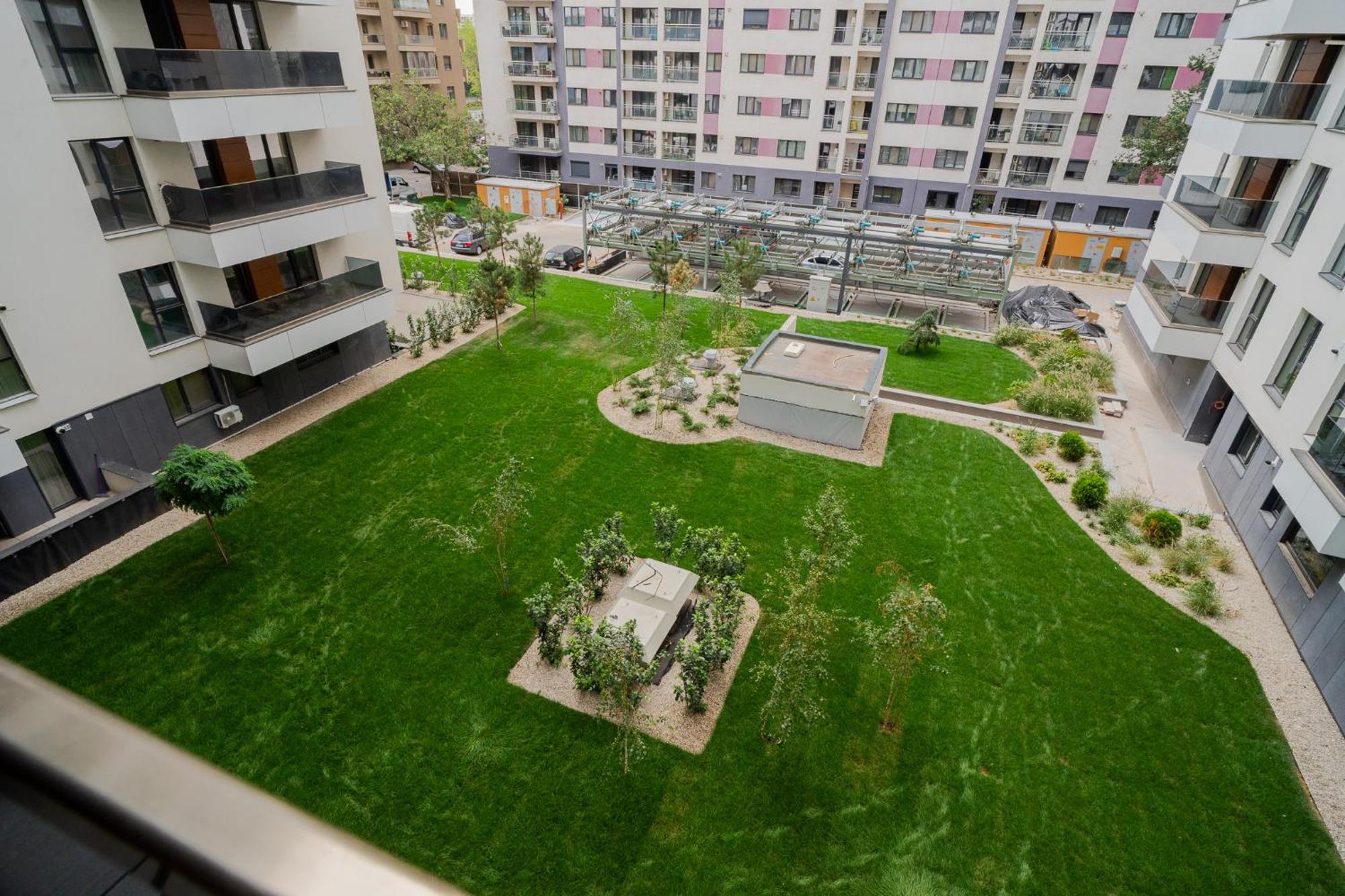 Amazing View Apartments - Iuliu Maniu & Politehnica Park Bukarest Kültér fotó